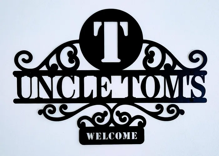 Uncle Tom\'S Penthouse